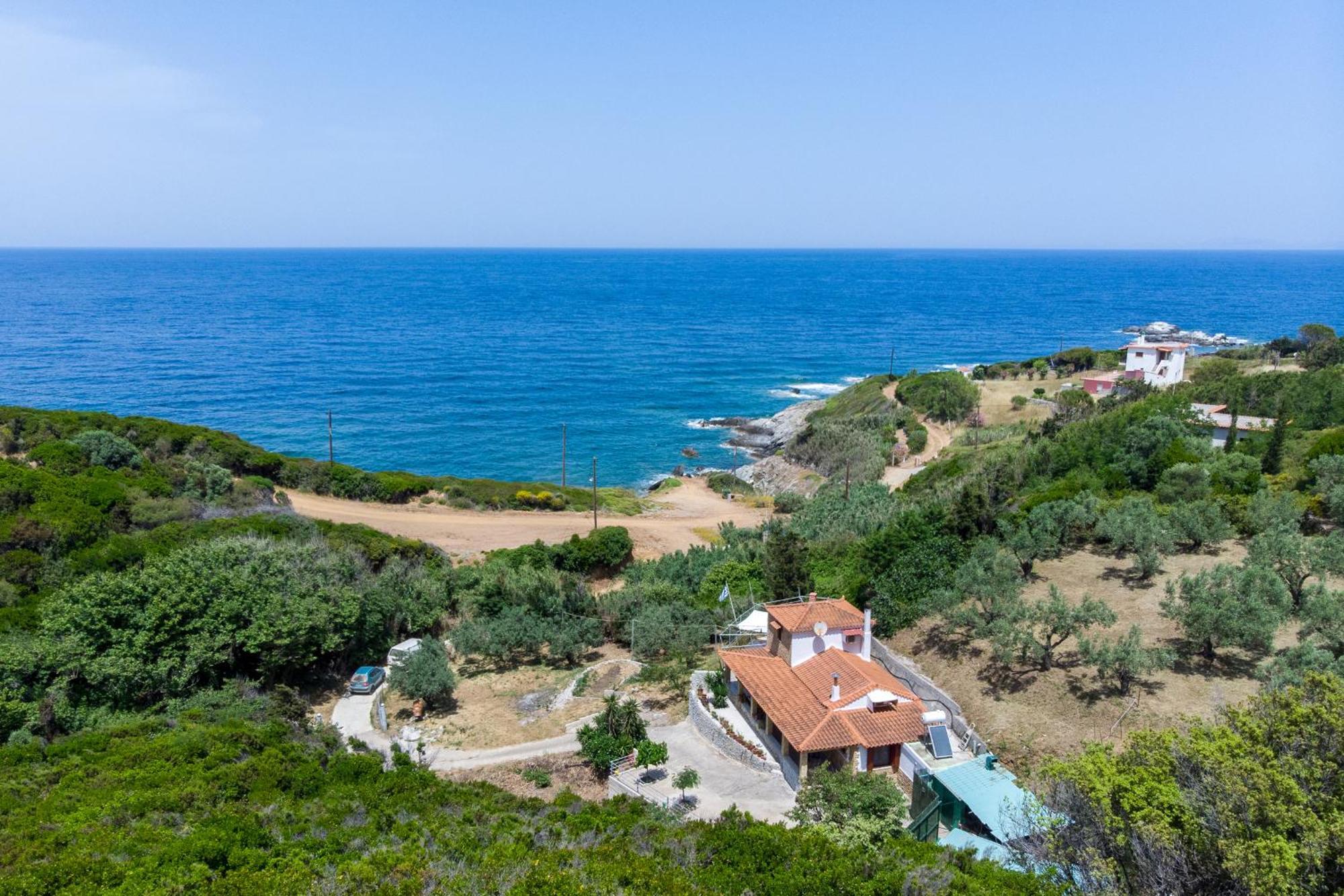 Nerissa Cottage - Skopelos Glossa Atheato Екстериор снимка