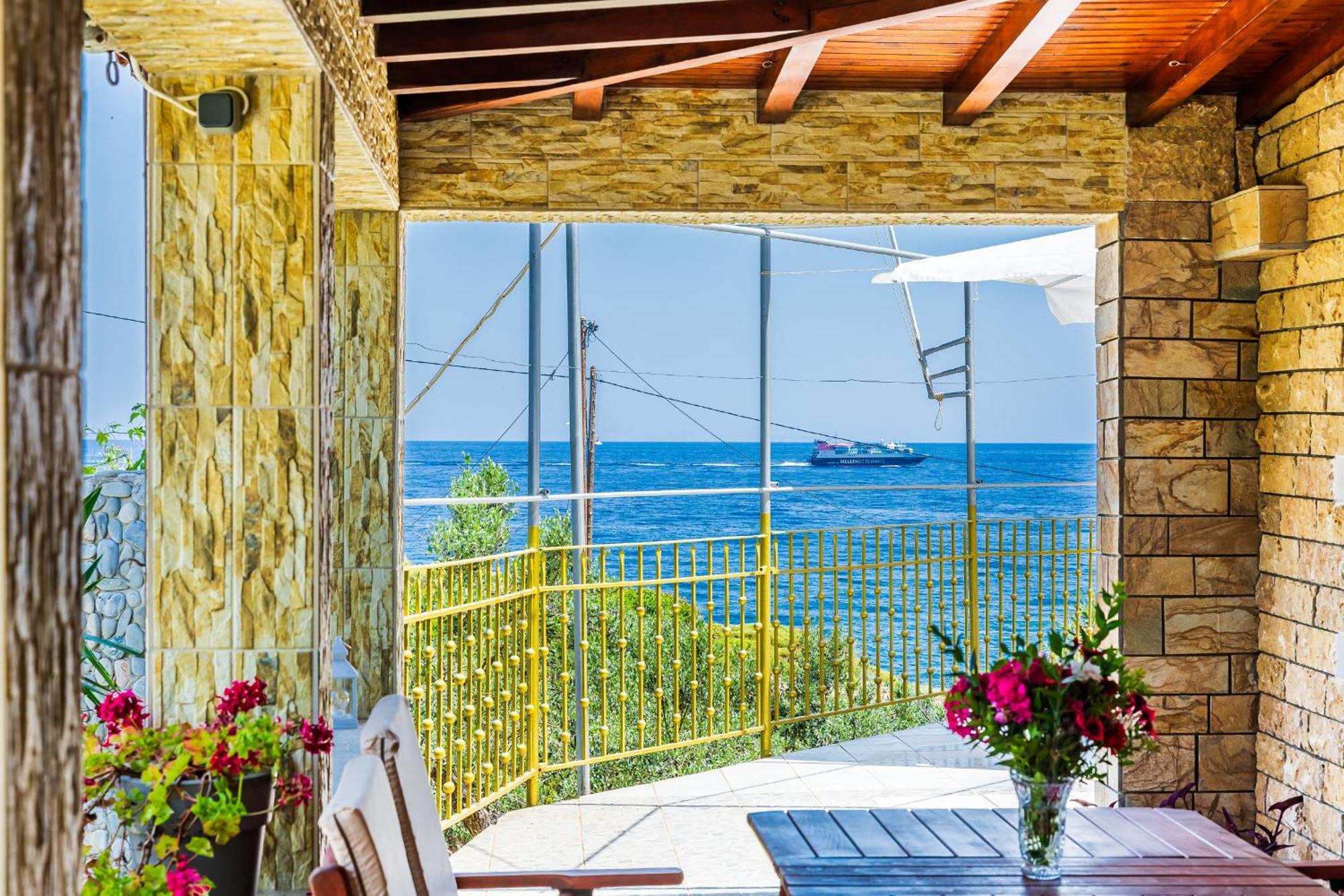 Nerissa Cottage - Skopelos Glossa Atheato Екстериор снимка