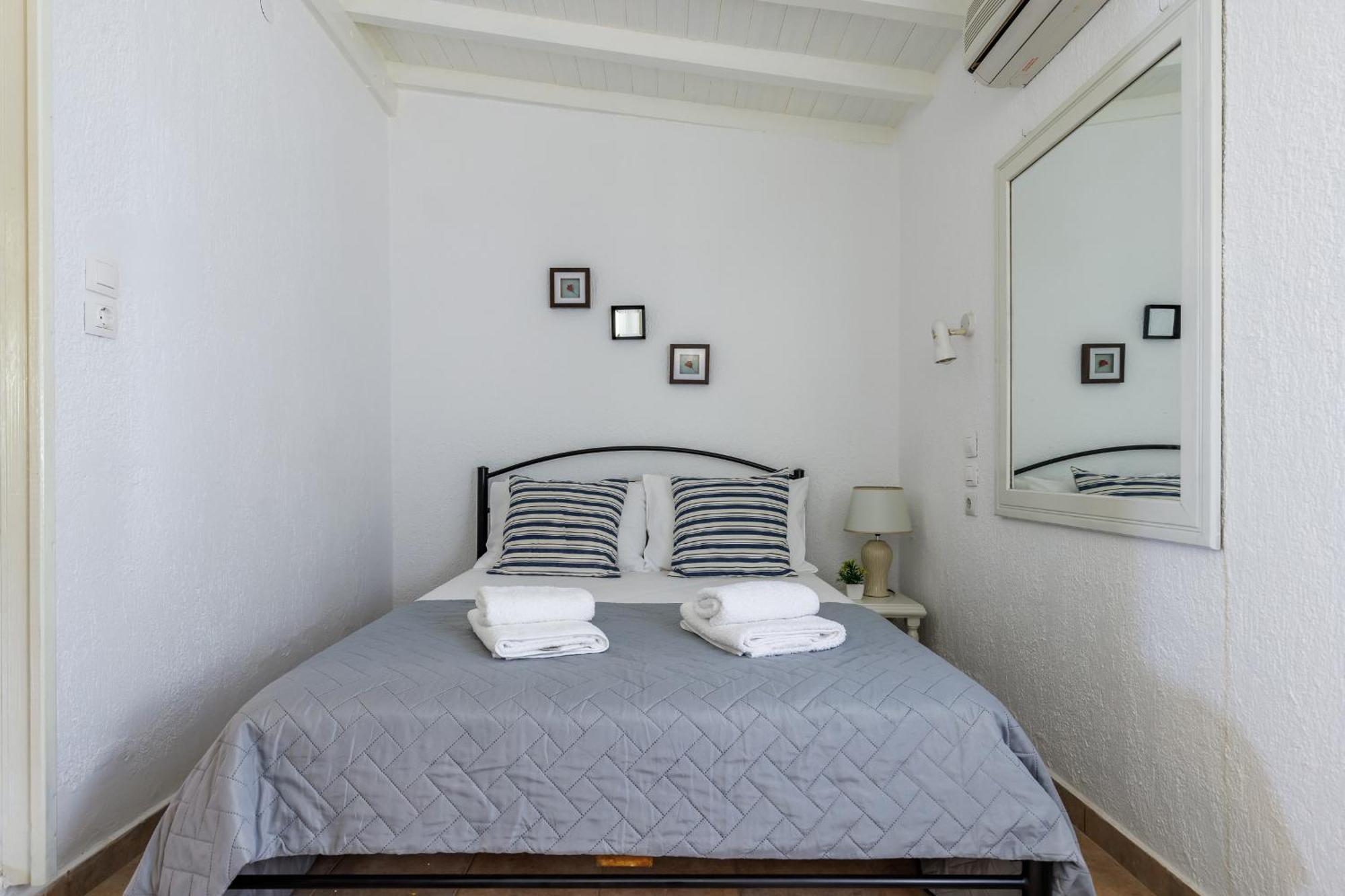 Nerissa Cottage - Skopelos Glossa Atheato Екстериор снимка